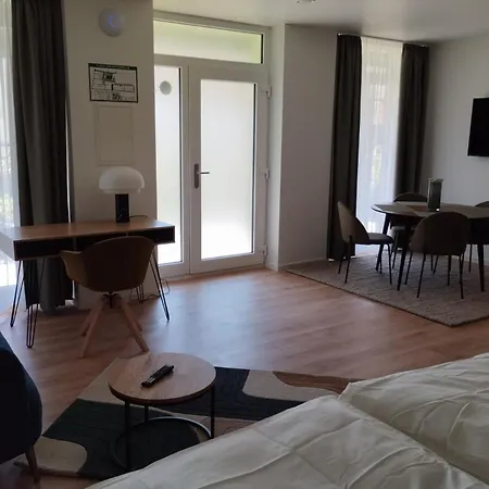 Cityoase-apartments * הוף